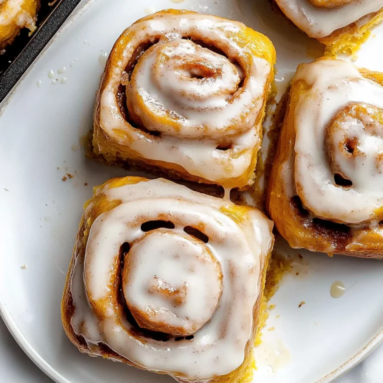 Pumpkin Cinnamon Rolls: Irresistibly Soft and Fluffy